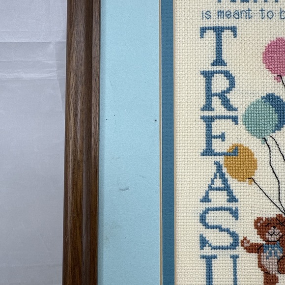 Vintage Today is meant to be Treasured Crosstitch, Ballons, Teddy Bears Complete - Picture 2 of 6